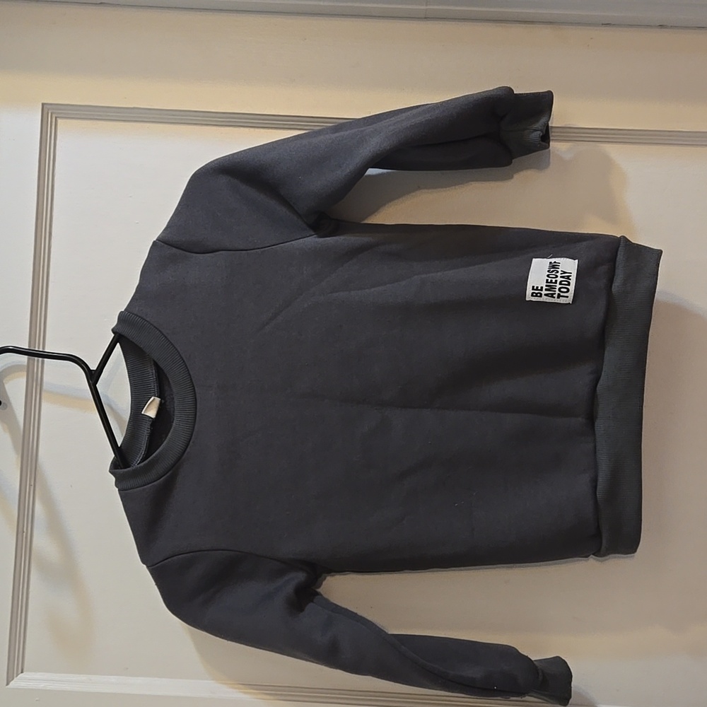 Toddler girl gray sweatshirt size 5/6